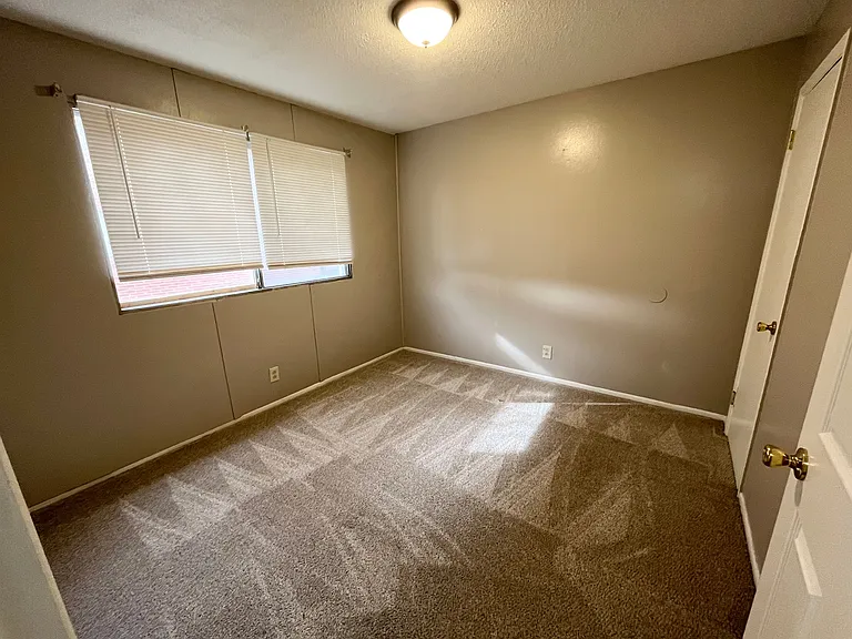 2200 S Jefferson St #1 — Photo 5
