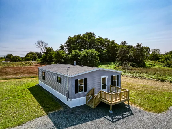 7 Edward Court, Fairfield, ME 04937