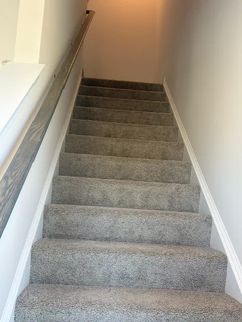 3 bed, 2046 sqft, $2,550 — Photo 3