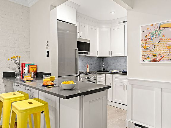 2nd image of 313 W 82nd St APT 1B