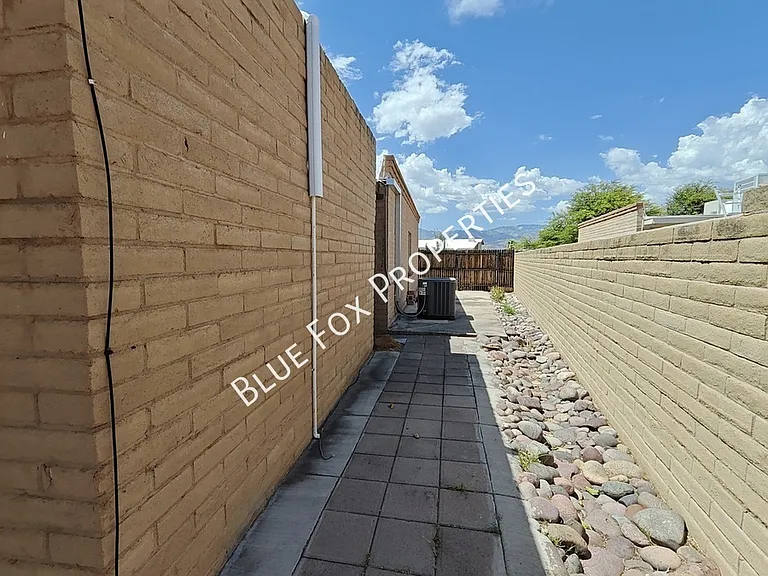 9742 E Cannon Pl — Photo 42
