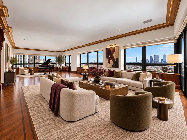 415 E 54th St #Penthouse, New York, NY 10022
