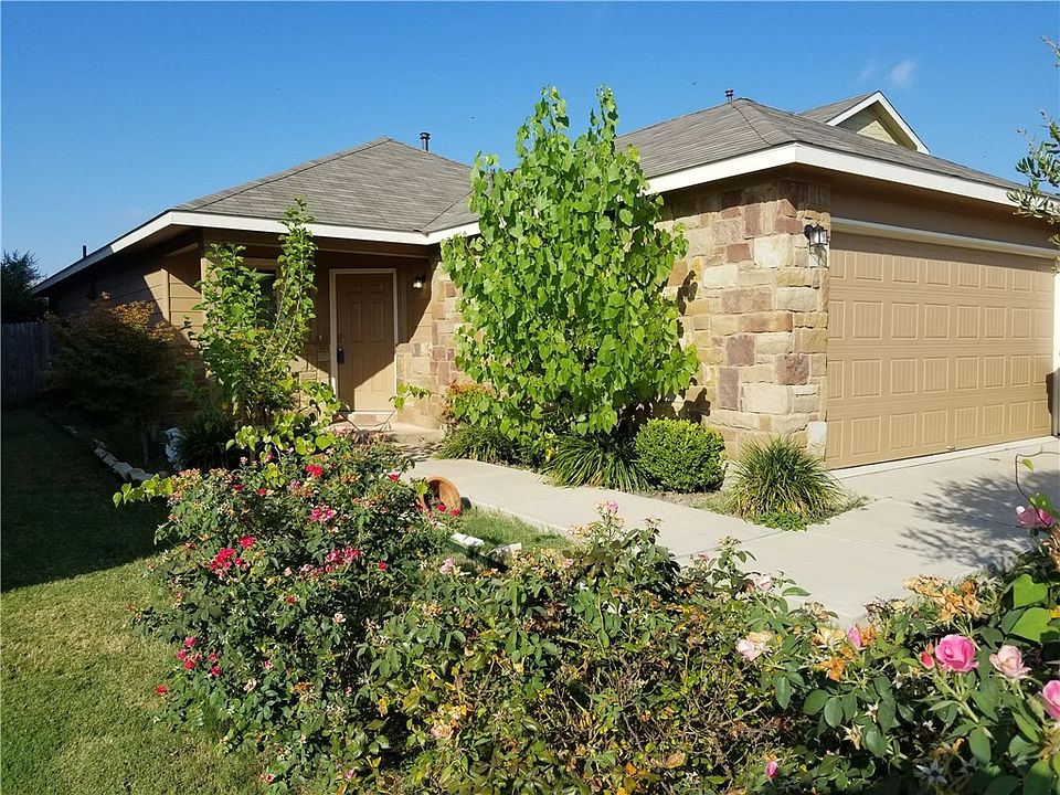 1st image of 15107 Verela Dr