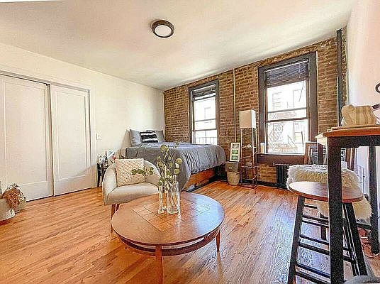 5th image of 166 Suffolk St APT 3A