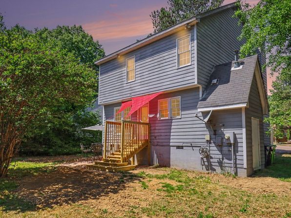 2701 Clonnel Ct, Raleigh, NC 27604