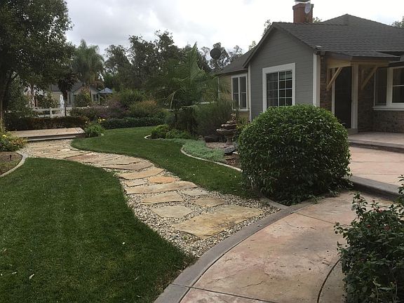 3rd image of 1666 E Los Angeles Ave #House