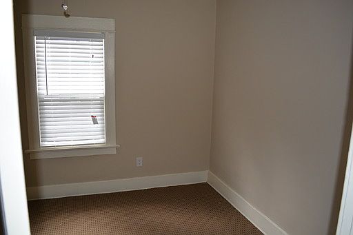 2nd image of 11507 Laurel Ave