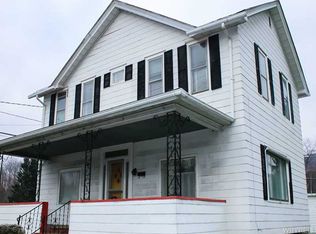 523 Wildwood Ave, Salamanca, NY 14779