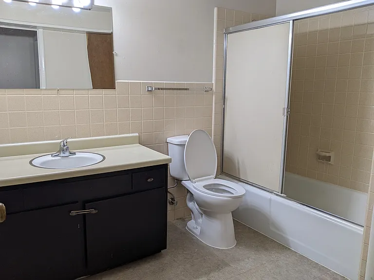 1622 Mark Ave #9 — Photo 4