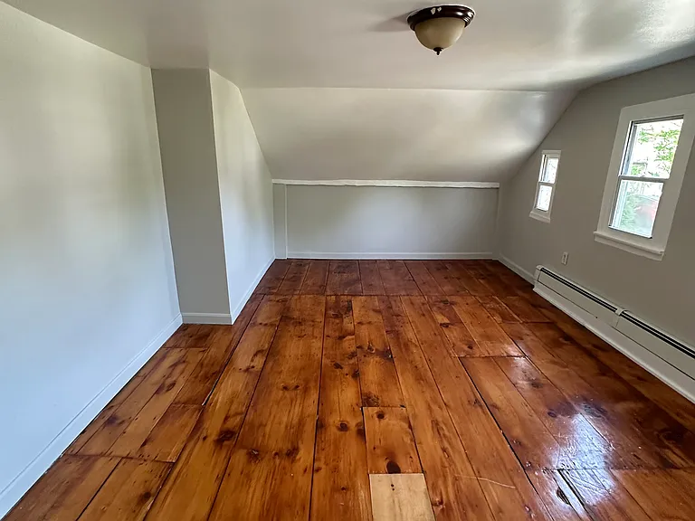 300 W Elm St #1 — Photo 12