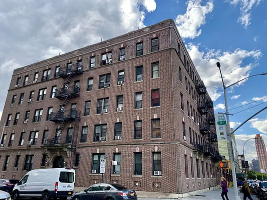 Rented by Vass Stevens Group | media 30