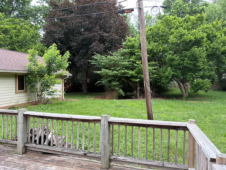 5320 Southeastern Ave — Photo 34