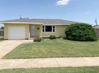 1310 Lawrence Dr, Hays, KS 67601