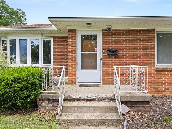 4th image of 502 W Boys St