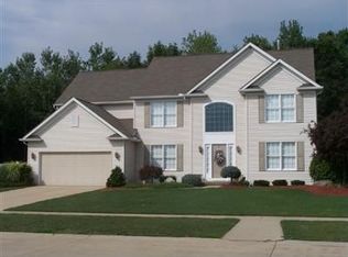 1059 Coopers Run, Amherst, OH 44001