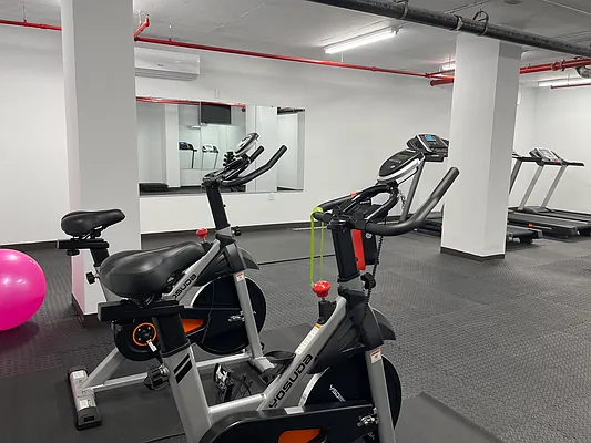 Rented by Oxford Property Group | media 29