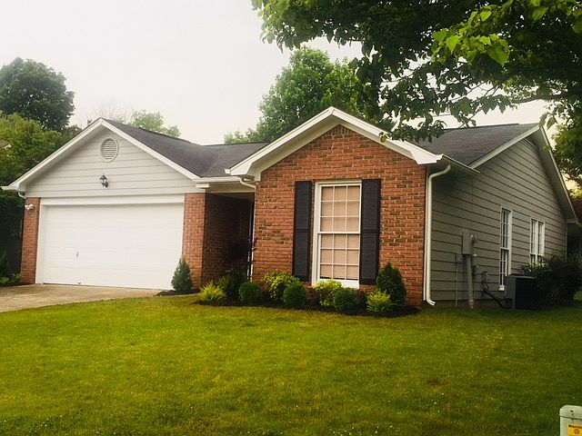 108 Hollington Drive, 35811