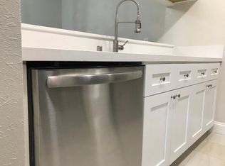 5457 Roundtree Pl APT J, Concord, CA 94521