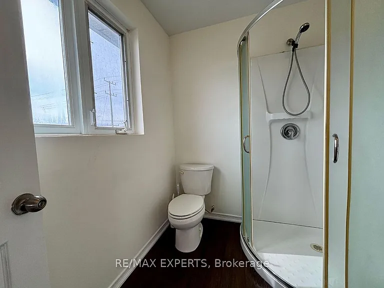 5 Ferndale Dr N #2 — Photo 15