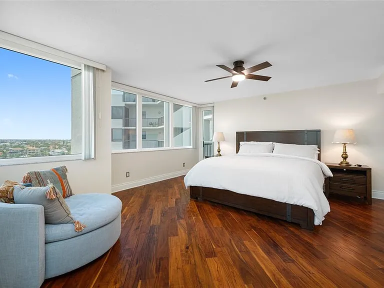 1600 Gulf Blvd #1016 — Photo 49