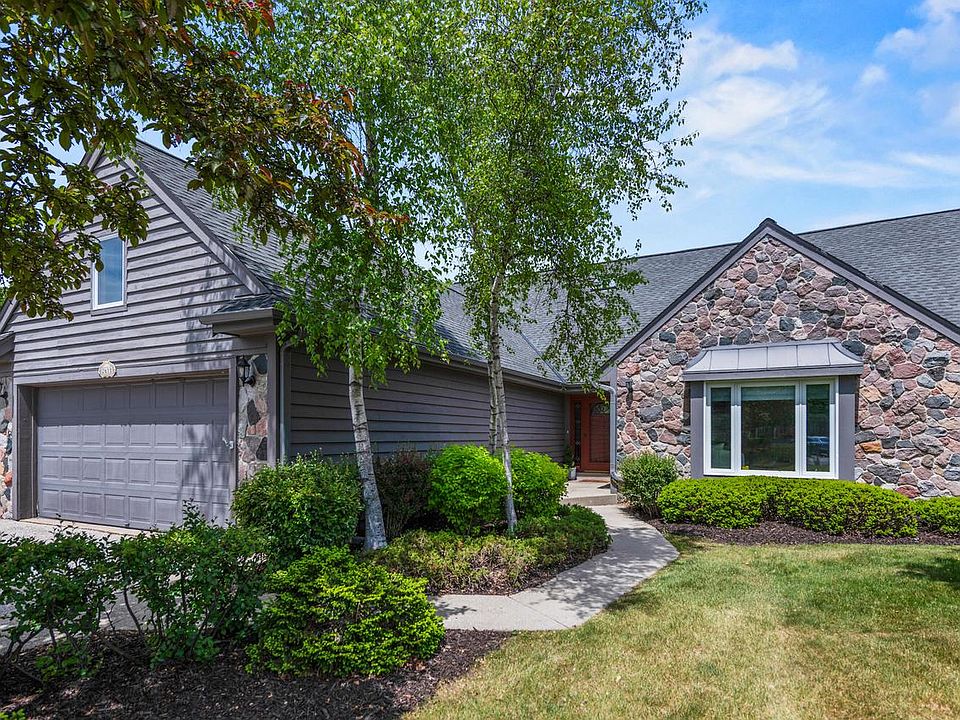 1st image of 2618 W Lake Park COURT