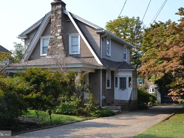 2138 E County Line Rd, Ardmore, PA 19003