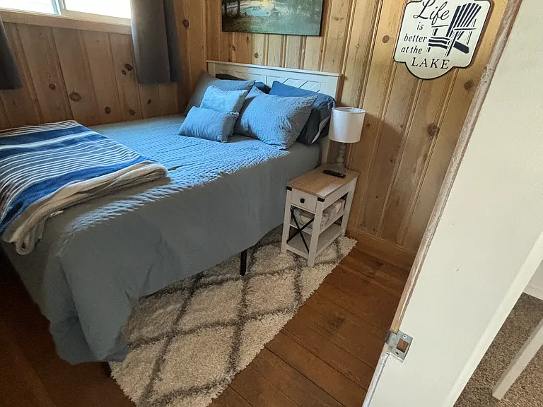 4562 Haney Rd — Photo 7