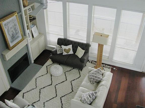 3rd image of 1000 Oasis Ct