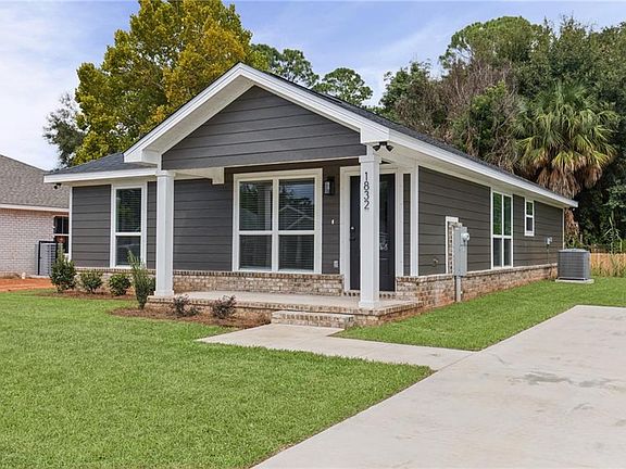 3rd image of 1832 Woodcock Pl