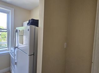 34 Hotchkiss St #4C, New Haven, CT 06511