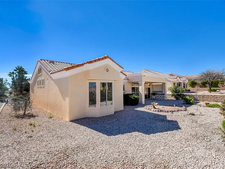10800 Mission Lakes Ave — Photo 35