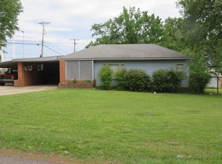 301 Carlton Dr, Clarksville, AR 72830