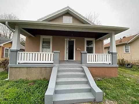 1st image of 602 N Fountain St