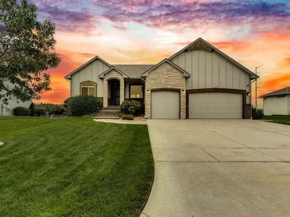 1411 N Blackstone Ct, Wichita, KS 67235