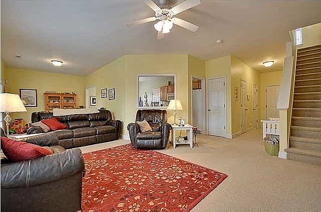 1st image of 125 Caryota Ln