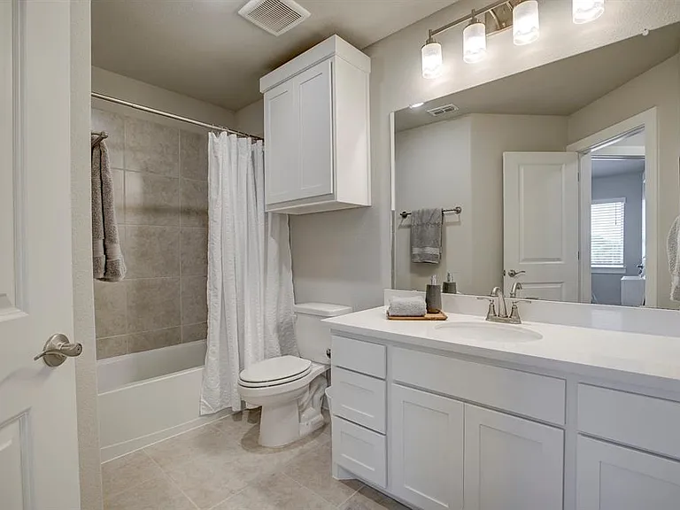 1317 Pebblebrook Dr — Photo 61