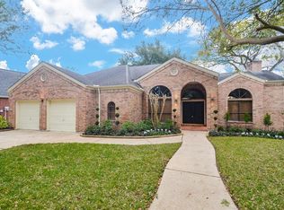 4768 Lake Village Dr, Weston Lakes, TX 77441