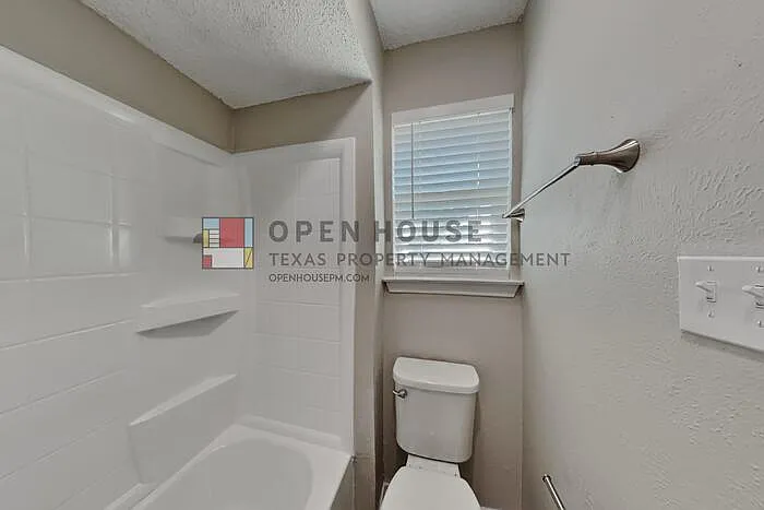 3912 Missouri St — Photo 12