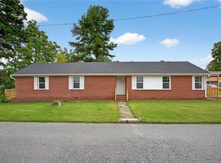 200 Maple St, Suffolk, VA 23434