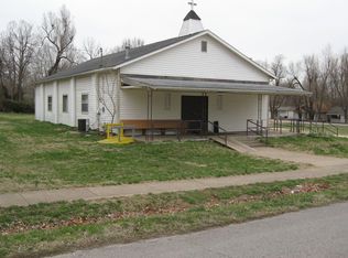 826 S Golden Ave, Springfield, MO 65802