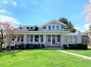18 Hawthorne Ct, Wheeling, WV