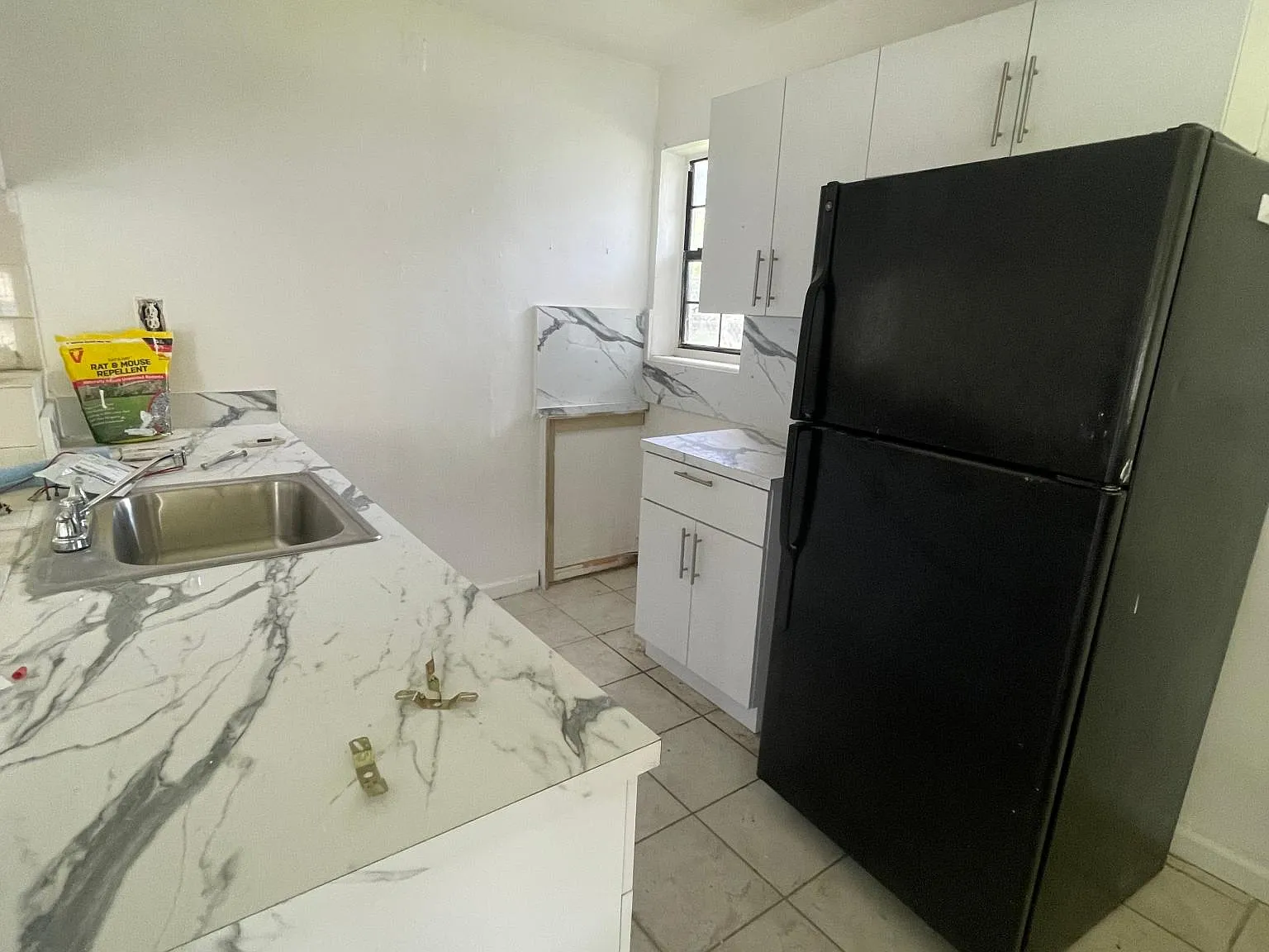 4 bed, 1166 sqft, $2,695 — Photo 3