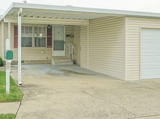 131 S Point Dr, Fairborn, OH