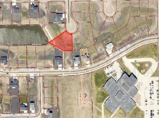 5026 Prairie Green Ct W, West Fargo, ND 58078