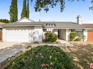 22141 Ballinger St, Chatsworth, CA 91311