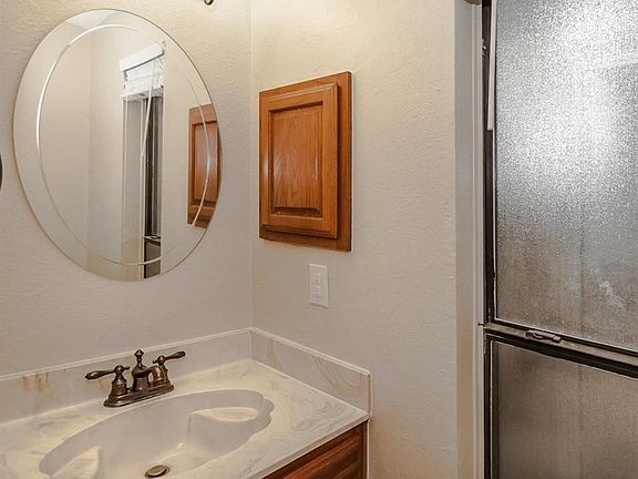 5th image of 6801 Honey Creek Ln
