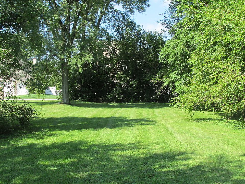 1st image of 10235 S 81st Ct
