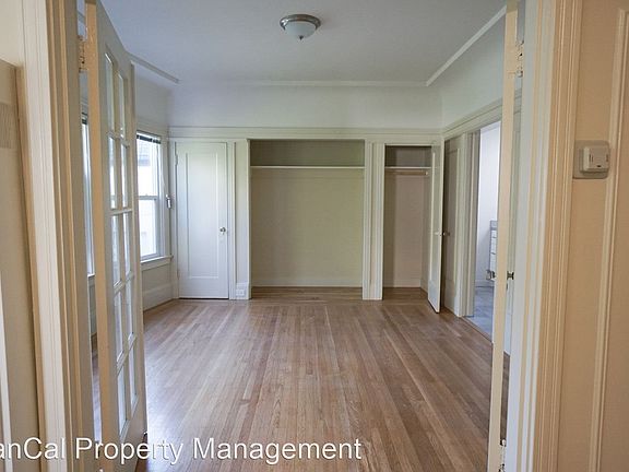 5th image of 2319 Green St APT 4