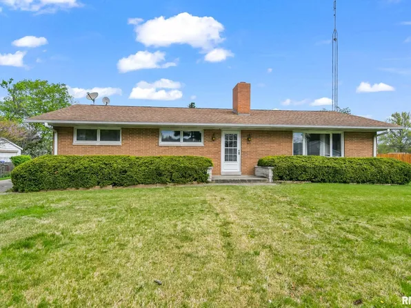 615 W Washington St, Petersburg, IL 62675