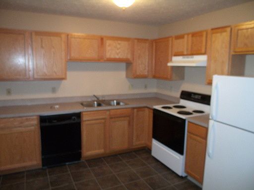 4th image of 33468 Shelly Ct